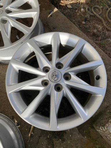 ホイール　プリウスα 17インチ　純正ホイール