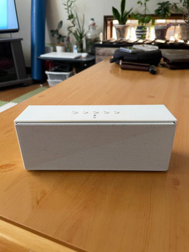 Amazon クラシック　Bluetooth スピーカー　白