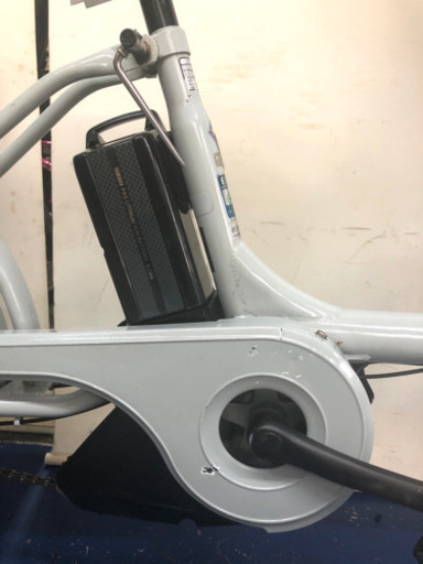 ブリヂストン ビッケ2 20インチ 3人乗り 8.7ah 電動自転車　電動アシスト　1119