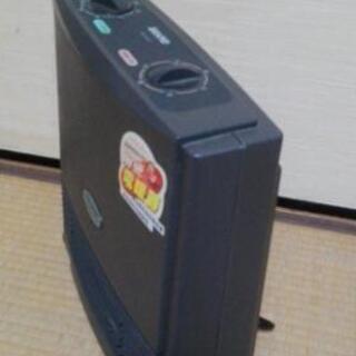 ・SANYO製電気ファンヒータ　1000円の画像