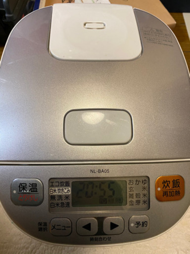 炊飯器　ZOJIRUSHI