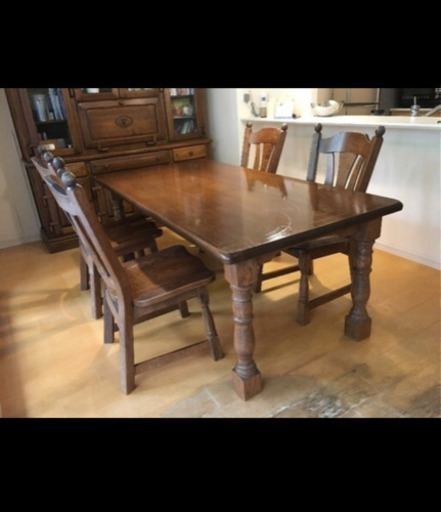 アンティーク風ダイニングテーブル&椅子4脚セット