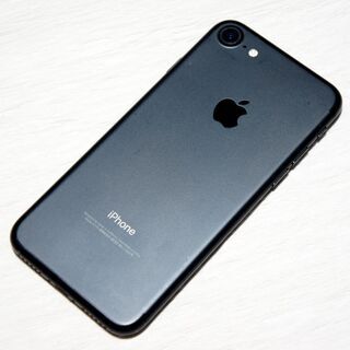 SIMフリー★iPhone 7  32GB ブラック  Apple Store購入 残債ゼロ 問題なく使えます。の画像