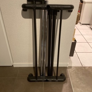 組み立てハンガーラックキャスター付の画像