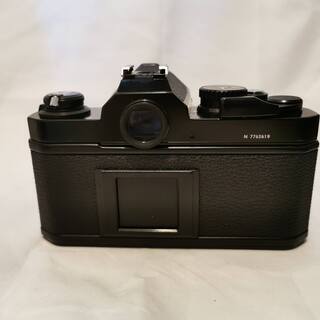 Nikon FM2と35-105mmズームレンズの画像