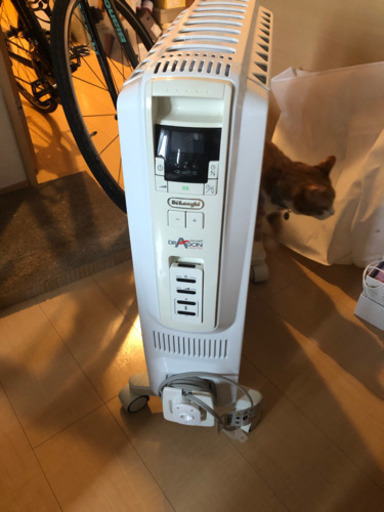 デロンギ　オイルヒーター　dragon degital  リモコン付き
