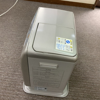 ファンヒーター　コロナ　2011年　タンク容量7.2L★の画像