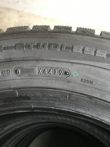 【未使用】WINTER MAXX 01 215/60R17 96Q  ダンロップ  スタッドレス 冬タイヤ 4本セット 2019年製