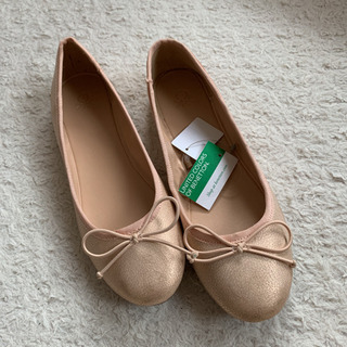 【BENETTON】フラットシューズの画像