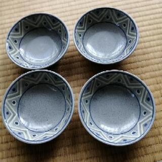 洋風食器 4個