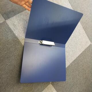急ぎ！新品ファイル  (中古もあり)赤と紺色