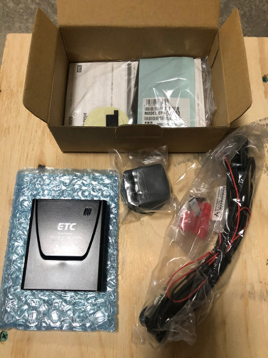 アンテナ一体型ETC車載器