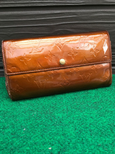 ルイヴィトン ヴェルニ 長財布