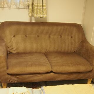 【値下げ】二人掛けソファ　ブラウン色 　島忠で購入