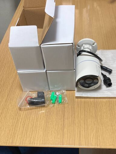 最新AI顔認識マイク付防犯カメラ　200万画素セット