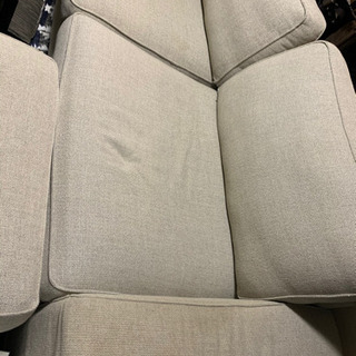 4人掛けソファです！11/21に引き取りに来れる方！の画像