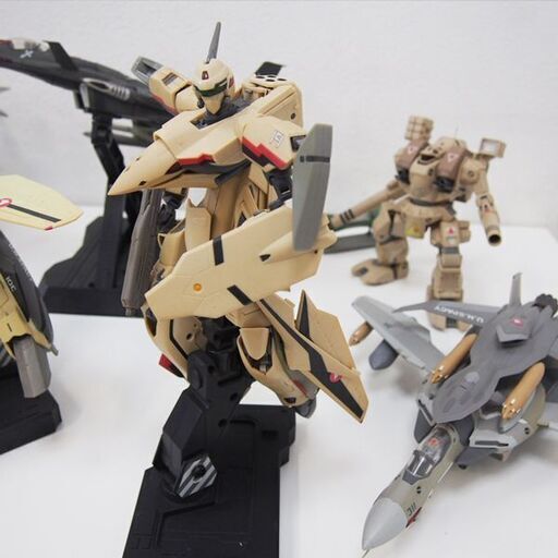 マクロスゼロ マクロスプラス プラモデル 7点セット MACROSS ZERO/PLUS VF0A/VF0S/SV-51/VF-19 