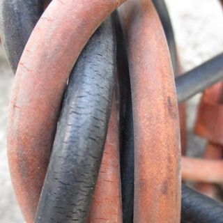 バッテリーケーブル 約2mぐらい 難ありの画像