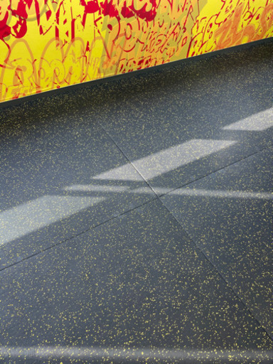 【5枚セット】業務用 硬質ラバーマット 100cm×100cm×2.5cm ジムマット ダンベル パワーラック などに おまけに切れ端