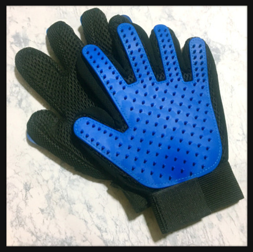 [未使用]犬猫 ペットブラシ グルーミンググローブ 両手 青 手袋 シリコン製