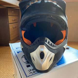 ☆値下げしました☆メーカー不明　オフロードヘルメット