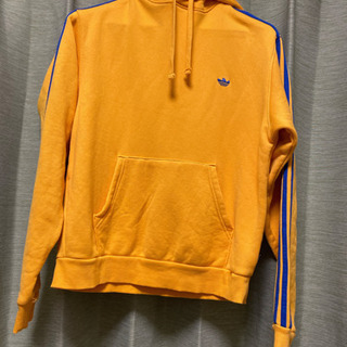 adidas パーカー