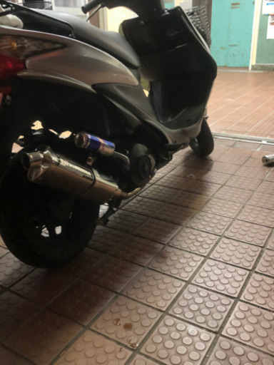 吉村マフラー売