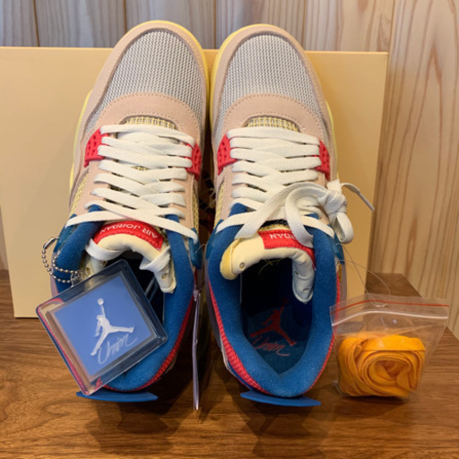 ユニオン　ジョーダン4 27.5cm グァバアイス