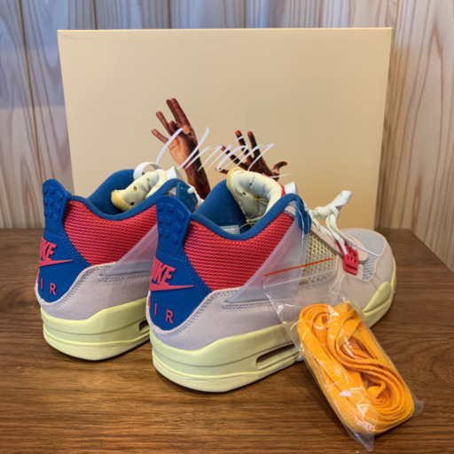 ユニオン　ジョーダン4 27.5cm グァバアイス