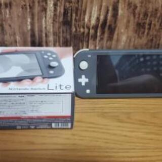 任天堂Switchライト❗スマブラ付き。