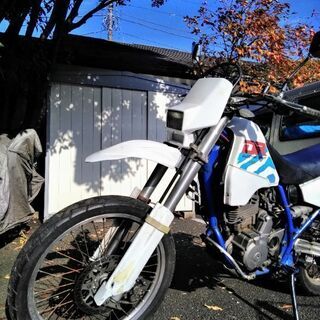 スズキオフロードバイクⅮＲ　SJ44A250CCの画像