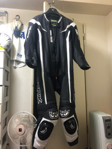 ベリック　BERIK ツナギ　レーシングスーツサイズ58