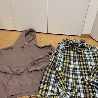 服　ユニクロ　GU パーカー　ブラウス　サイズXL