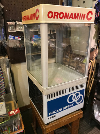 サンヨー　冷蔵ショーケース　1985年製　オロナミンC