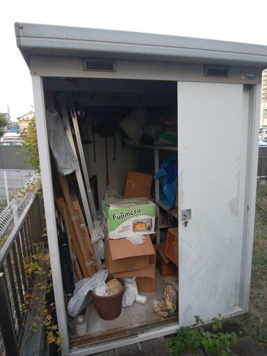 《加古川市まで引取限定商品》イナバ物置☆w1610mm xd2350mm xh2050mm(鍵付き)早い者勝ち！！