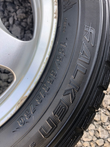 ムーヴなどスタッドレス中古