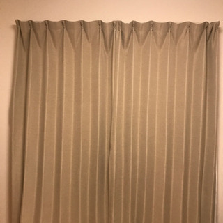 【無料】カーテン（ベージュ）の画像