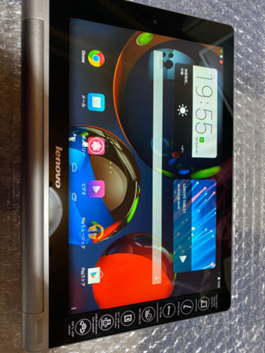 Lenovoタブレットとワイヤレスイヤホン