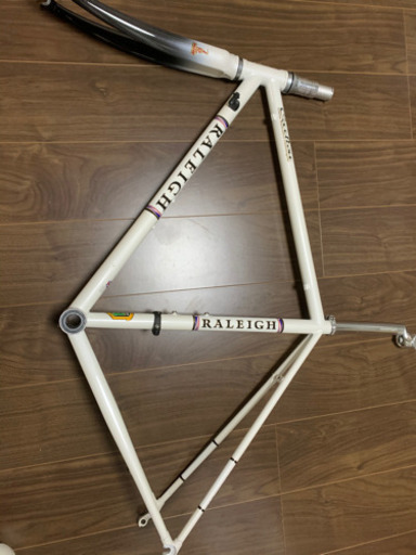 3/27で終了します。ロードバイク　フレーム　ラレー