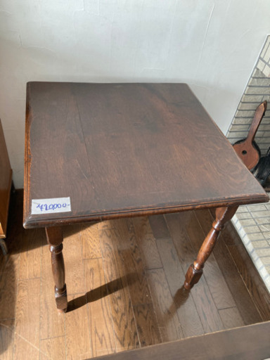 アンティーク　テーブル