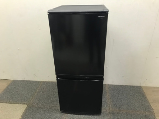 112002☆シャープ　2ドア冷蔵庫　10年製☆
