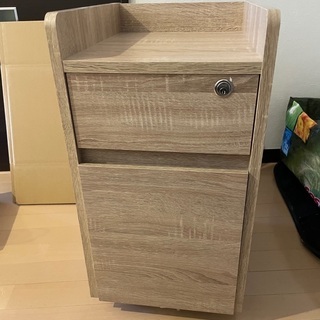 引き出しキャビネット　ナチュラル
