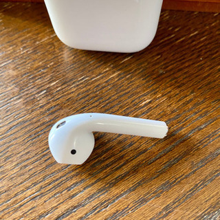 AirPods 左の画像