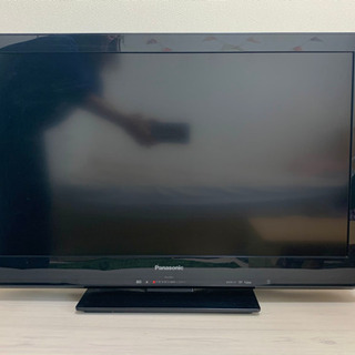 Panasonic 32型　液晶テレビ