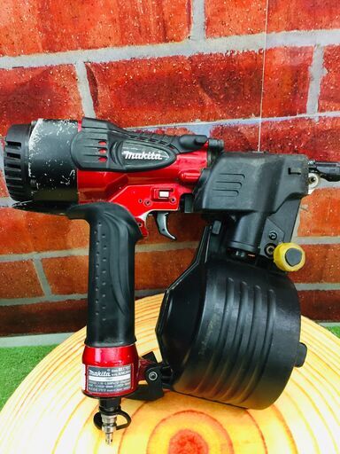 ﾏｷﾀ makita AN630H 高圧釘打ち機【リライズ野田愛宕店】【中古】管理番号：IT2IOV0H3YD0