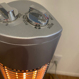 遠赤電気ストーブの画像