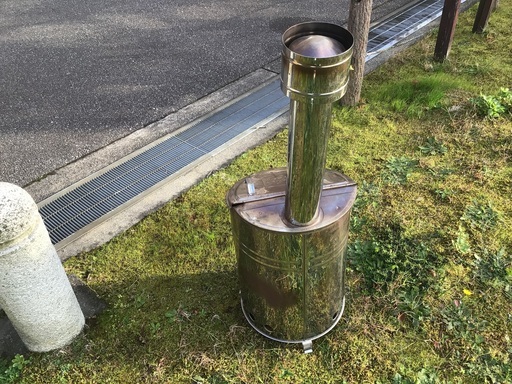 小型焼却炉　暖炉　薪ストーブ　燻製機
