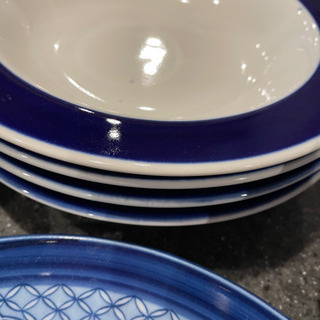 食器セットの画像