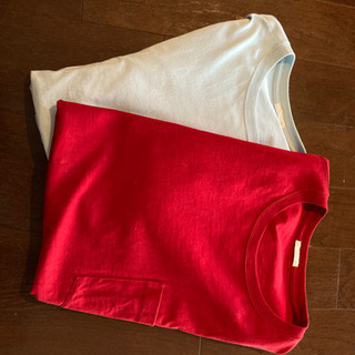 GU Tシャツの画像