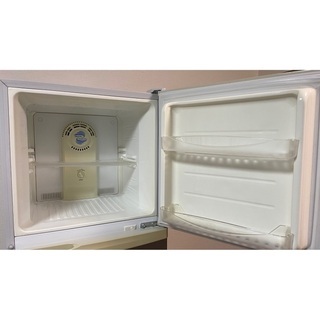 【中古美品】冷蔵庫165ℓ2ドア冷蔵庫 DEAWOO KRF-E227の画像